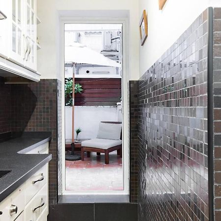 Sant Antoni Lovely Apartment Barcelona Bagian luar foto