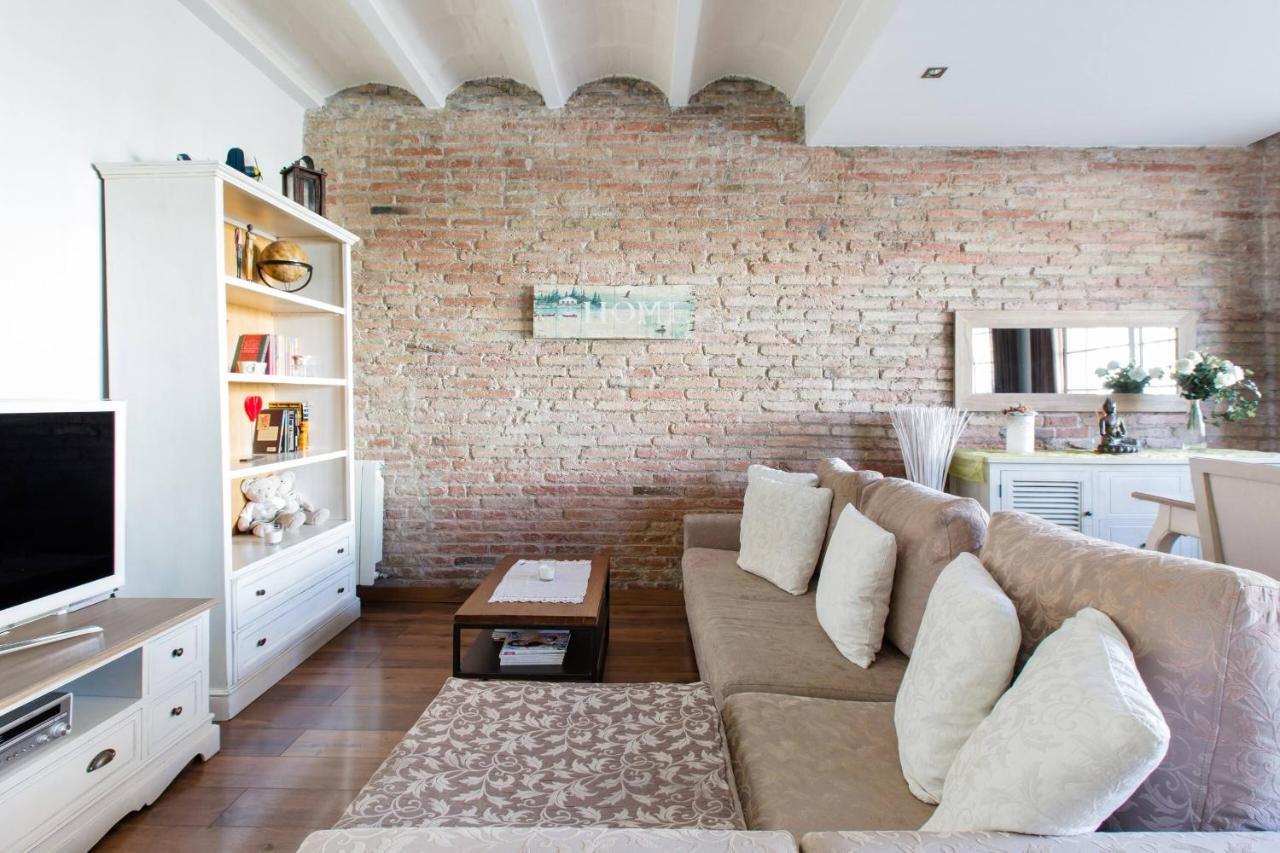Sant Antoni Lovely Apartment Barcelona Bagian luar foto