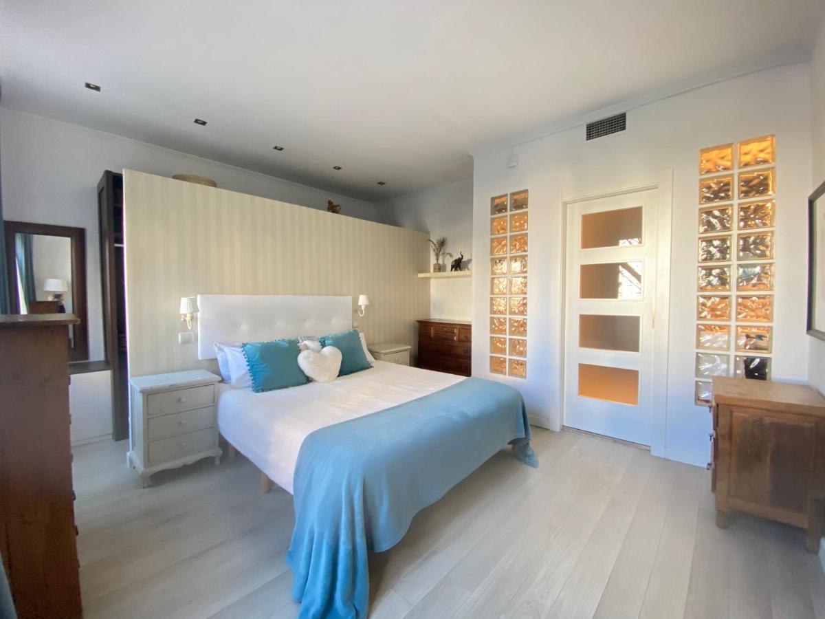 Sant Antoni Lovely Apartment Barcelona Bagian luar foto
