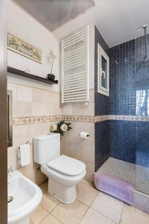Sant Antoni Lovely Apartment Barcelona Bagian luar foto